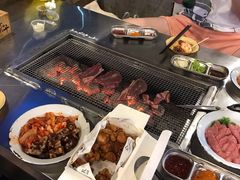 -马路牙子烧烤音乐酒馆(望京店)