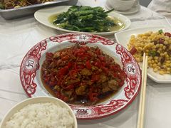 -江城燕子大排档(江汉路步行街店)