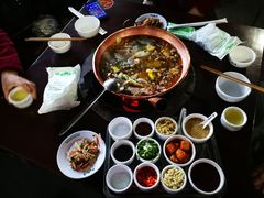 -朝伟清真铜瓢牛肉馆(三十年老·店)