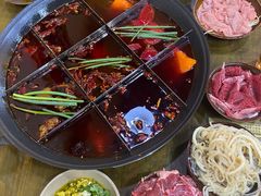 -正南齊北重庆老火锅(光华村直营店)