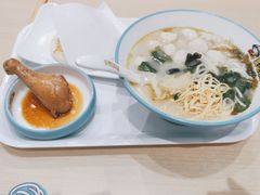 -灵芝妹子海鲜米线(凯德和平广场店)