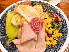 芒果芝麻鸡胸肉沙拉-AFS Cafe & Canteen(闽江二路店)