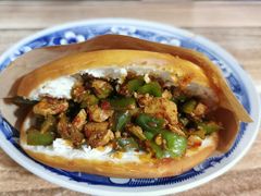孜然夹馍-老字号杨坡红油米线腊汁肉夹馍(东四道巷店)