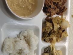 -天津波士信达奔驰4S店(卫津南路店)