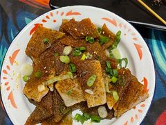 炸苕皮-2烧烤串·秘制鲫鱼