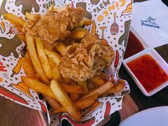 -Famous肥猫墨西哥音乐餐吧(五棵松华熙LIVE店)