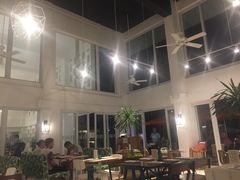 -Cha Cha's Beach Cafe
