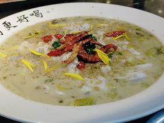 酸菜鱼-YUOZUO渝作·川渝冒肚(崂山店)