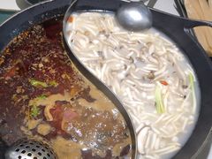 -新辣道鱼火锅(上地华联店)
