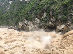 -丽江虎跳峡景区-售票处