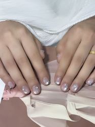 -槿里日式美甲工作室