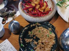 -隔壁老王·家常云南菜(花巷店)