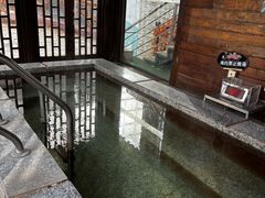 -裕龙汤泉