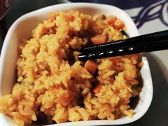 冬阴功海鲜菠萝炒饭-辉记炭烧海鲜大排档·老字号(福田店)
