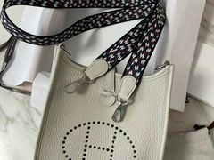 -爱马仕 HERMES(上海ifc商场店)