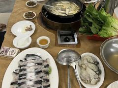 -濠轩阁特色生蚝火锅(水湾路店)