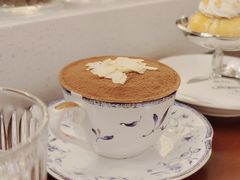 -Café Monson