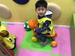 -想象乐创意早教托育中心(殷高西路店)