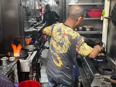 -海口滨海新村143号海南老字号炒菜店