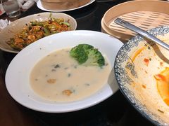 -渝半城经典川粤菜(重庆天地店)