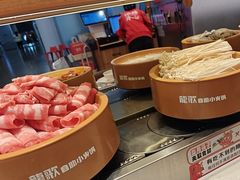 -龍歌自助小火锅(市南金茂湾店)