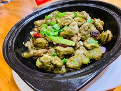-胖大嫂渔家排档(半边山店)