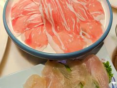 -焱三乐四川火锅店(经纬街店)