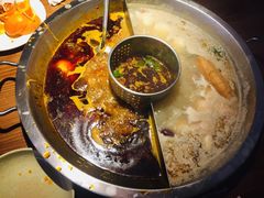 -佬土鹅肠火锅(解放路店)