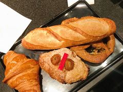 杏仁羊角-Salon de The de Joel Robuchon(外滩18号店)