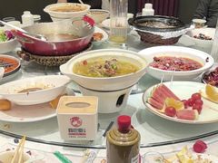 -鑫巴蜀小镇 · 水煮鱼专研店(玉桥店)