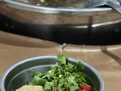 -黑竹沟新场牛肉火锅