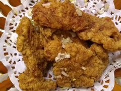 -金牌餐厅·天津菜·八珍豆腐·老爆三(瓷房子店)