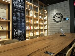 等候区-CGV影城(滨江天街IMAX店)