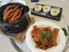 -乜都得港式茶楼(天贵路店)