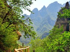 -孤山寨风景区