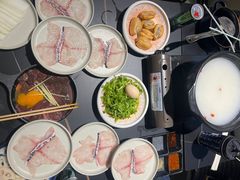 -牛牛和牛海鲜粥底火锅(长虹国际城店)