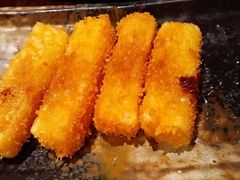 -老牌坊云南鱼豆花火锅(爱建店)