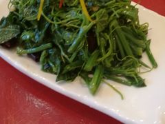 -橘子洲头湘菜馆