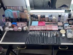 -ME觅妆·定制美妆·彩妆私教(菱角湖店)