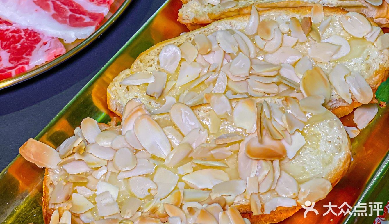 把隔壁买来做等位区的烤肉店🤦🏻‍♀️豪横‼️