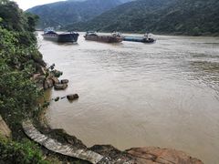 -羚羊峡古栈道森林公园