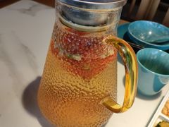 -荷塘秋月·本帮江浙菜(国权路店)