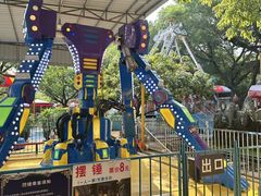 -顺德大良半月城游乐场