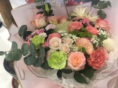 -花邻FloweringLife花艺气球派对(武康大楼店)