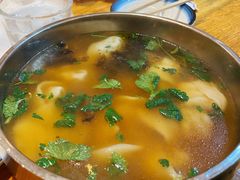 馄饨-小桂林烧鸽子