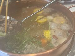 -牛村来人潮汕牛肉火锅(西单店)