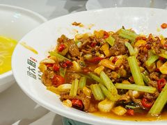 小炒黄牛肉-周大厨辣椒炒肉(淮安万达店)