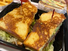 -The Habit Burger Grill 哈比特汉堡(复兴soho店)