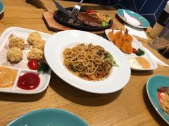 -菲滋意式休闲餐厅(北仑银泰城店)