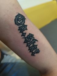 -木子·纹身店TATTOO穿孔·洗纹身